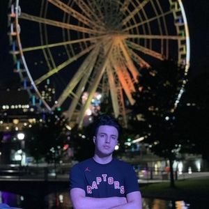 Meet your Posher, Helmi